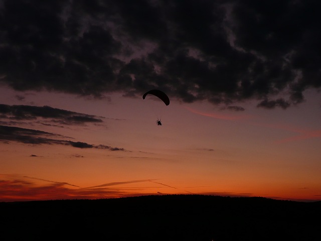 parasailing