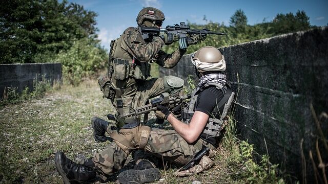 【沖縄ミリタリーショップおすすめ完全ガイド】国際通りから穴場店まで！米軍放出品の宝探しスポット