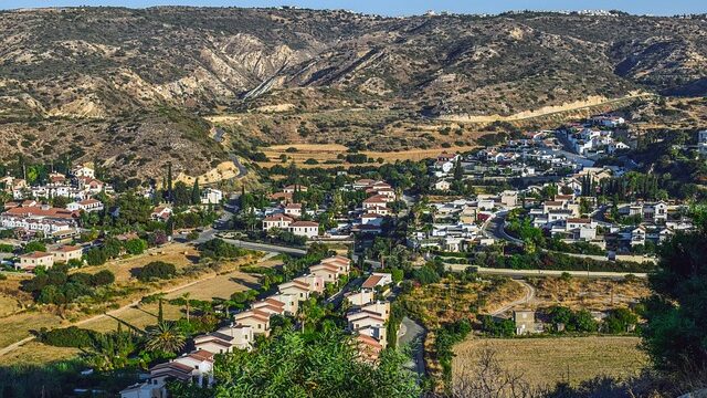 【完全ガイド】北谷町観光スポット6選！美浜アメリカンビレッジから絶景ビーチまで沖縄屈指のリゾートタウンを徹底解説