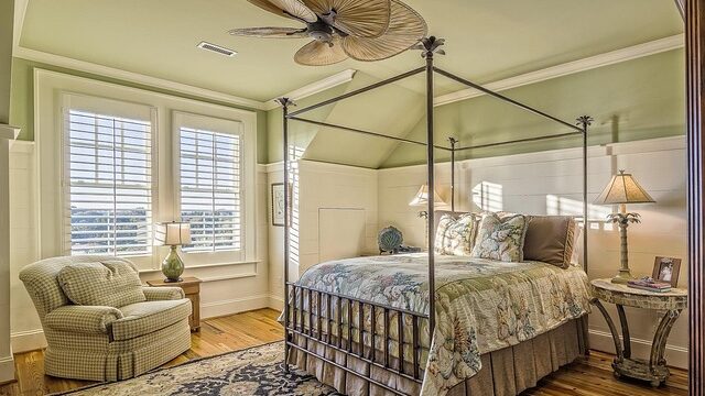 【完全ガイド】沖縄県中古家具の賢い買い方・売り方｜お得な相場情報と出張買取活用術